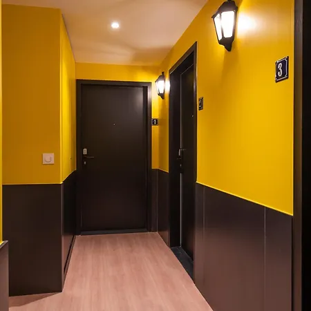 West Hotel apartamentowy Paryż